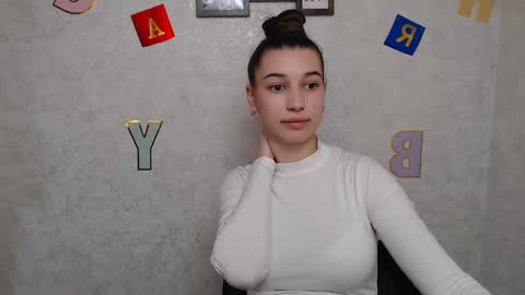 Snapshot of karolinamex_ chatting on March 11, 1:12 pm Karolina online show from March 11, 1:12 pm
