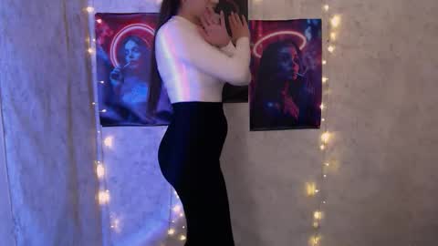 Karolina online show from December 4, 6:57 am