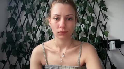 karoline121 online show from February 9, 8:18 am