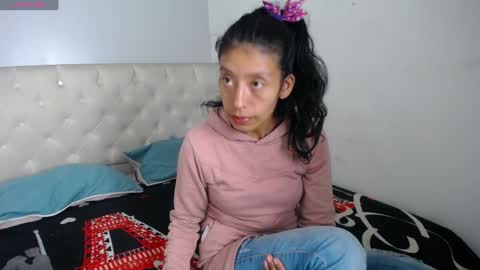 Snapshot of karoline_66 chatting on December 20, 3:25 am Karoline 66 online show from December 20, 3:25 am