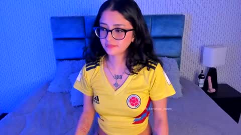 Karoline  online show from February 9, 11:46 pm