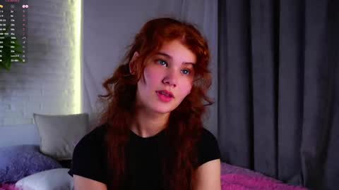 lina online show from May 25, 2:12 pm