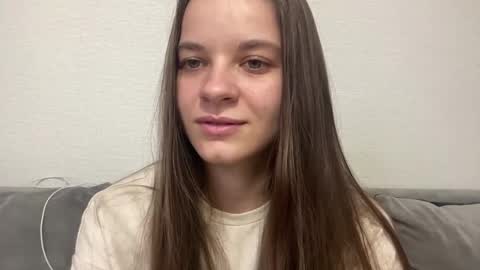 Lia online show from May 7, 4:03 pm