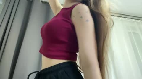 Lia online show from May 28, 4:16 pm