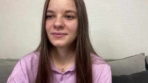 Lia online show from May 25, 4:02 pm