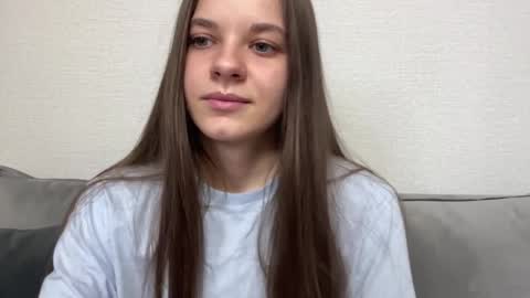 Lia online show from May 17, 4:16 pm