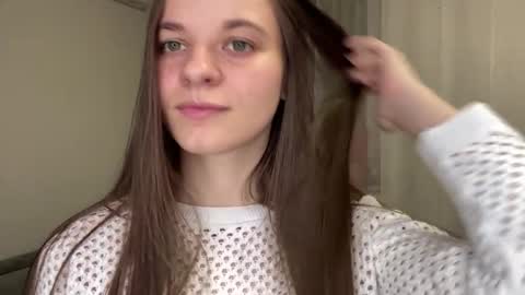 Lia online show from May 2, 9:09 pm