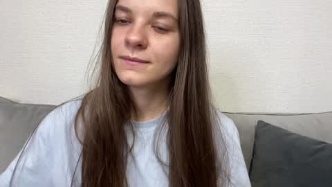 Lia online show from May 18, 4:02 pm