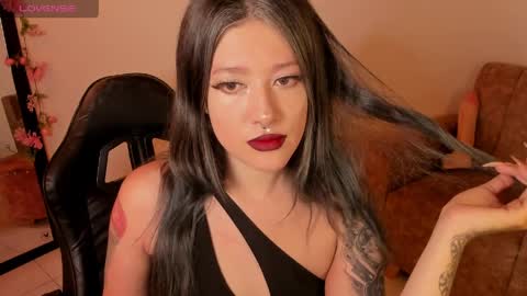 Alicia online show from April 3, 2:07 am