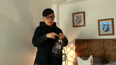 kat paradisse online show from April 15, 12:08 pm