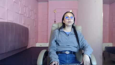 Katalina online show from March 25, 3:08 pm