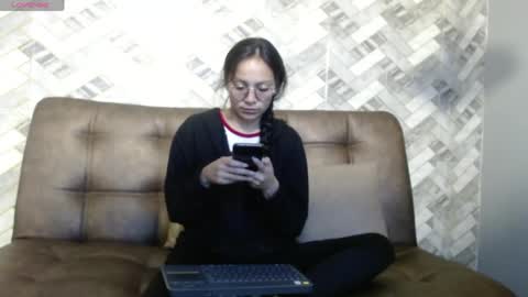 Katalina online show from June 3, 6:57 pm