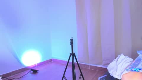 katalinaferreirax online show from April 5, 2:19 am