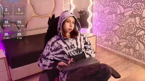 katana_tay online show from November 8, 12:19 pm