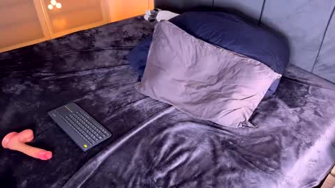 meeellowmarsh - Instagram online show from January 31, 7:11 pm