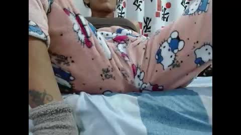 katasquirt357485 online show from April 24, 9:17 pm