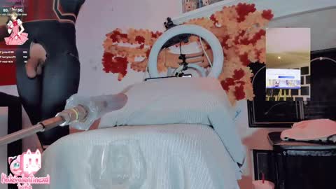 kate the pink girl online show from May 27, 1:57 am