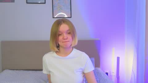 katebunnys online show from February 21, 11:24 am