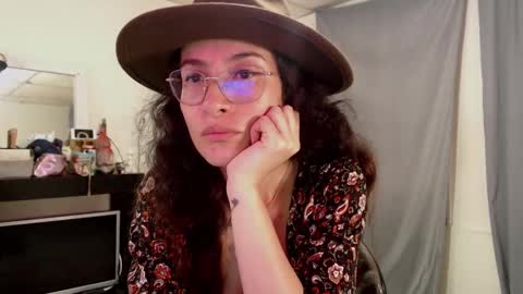 kate keith but here i prefer My Goddess independient model online show from December 9, 9:06 am