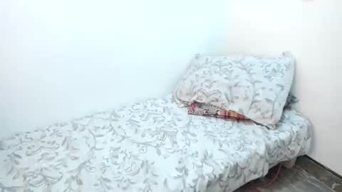 Snapshot of katerinamilf_ chatting on January 27, 5:04 pm kata online show from January 27, 5:04 pm