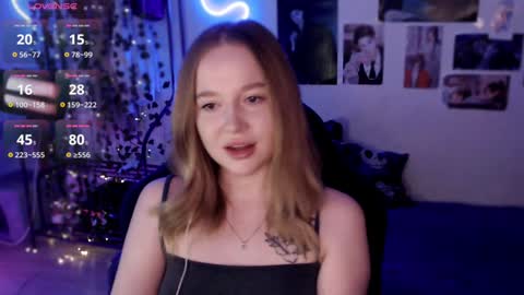 Snapshot of katerinaxvold chatting on December 7, 3:25 pm Lisa online show from December 7, 3:25 pm