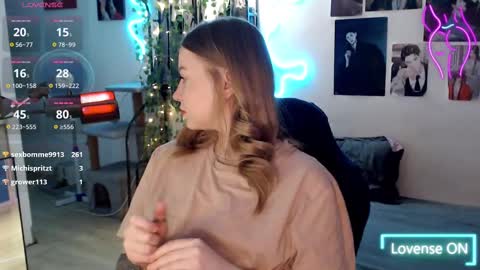 Snapshot of katerinaxvold chatting on March 2, 6:16 am Lisa online show from March 2, 6:16 am