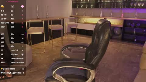 K A T E  online show from October 1, 12:48 pm