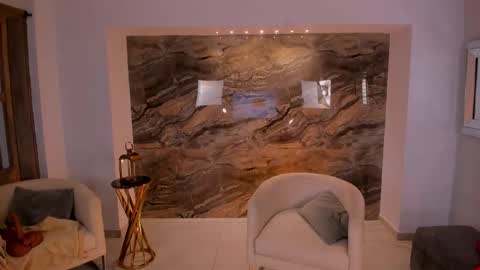 K A T E  online show from November 24, 2:05 pm