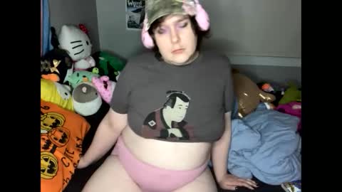 Kat from Saturn online show from February 3, 6:40 am