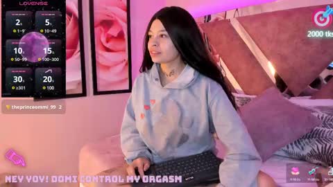 Snapshot of kathegomez_ chatting on February 23, 1:10 pm KatheGomez  online show from February 23, 1:10 pm