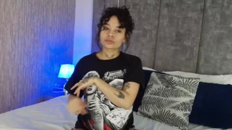 KatheGomez  online show from March 16, 2:48 am