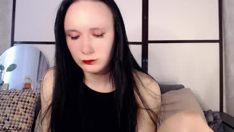 katherine_johnson online show from April 11, 6:07 am