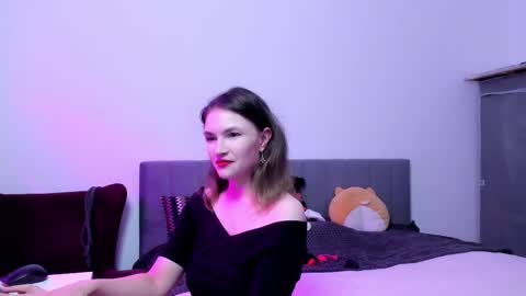 Katherine online show from October 16, 3:44 pm