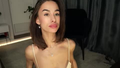 katherinepinke online show from January 13, 2:47 pm