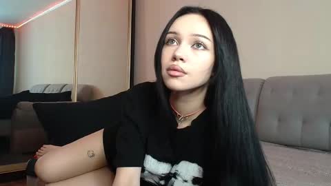 KathrineBerry online show from November 17, 5:21 am