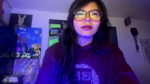 Kathye  online show from December 27, 5:42 am