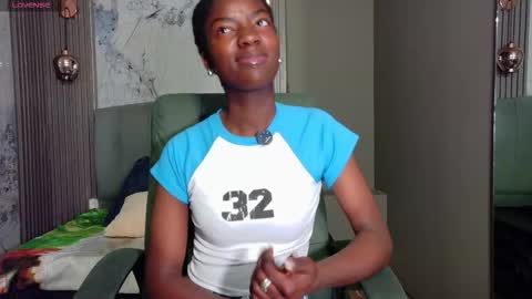 Katia online show from November 17, 11:57 am