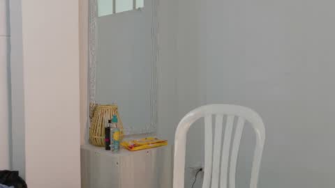 . . KATIA . . online show from July 28, 6:42 pm