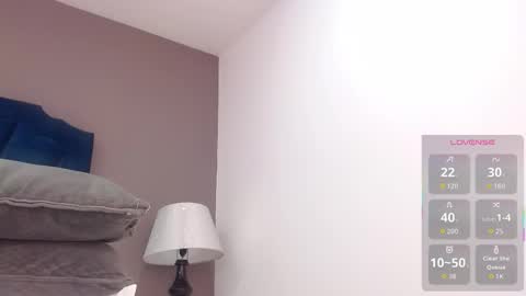 Katia Foster online show from September 15, 4:30 pm