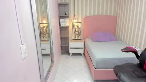 KATIA online show from April 7, 7:16 pm