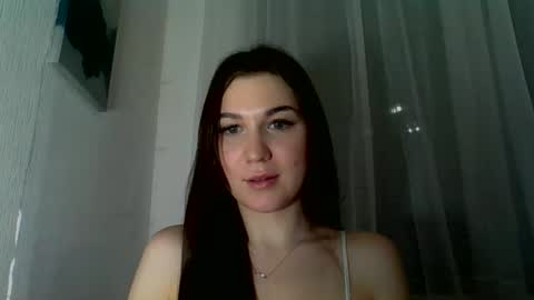 katie_foxi online show from January 7, 5:40 pm