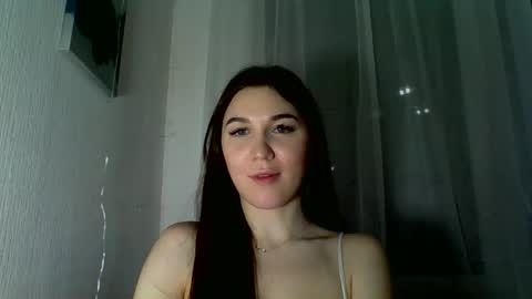 katie_foxi online show from January 18, 6:28 pm