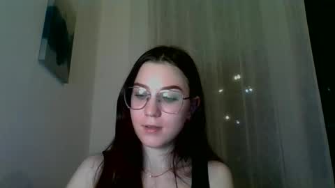 katie_foxi online show from March 7, 10:21 pm