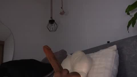 Katie online show from February 5, 11:36 am