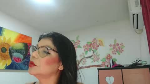 katiusca_horny2 online show from March 8, 3:43 am