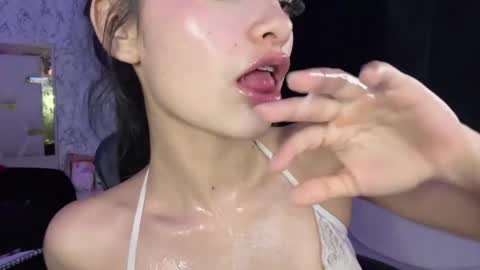 Katleen. online show from May 30, 2:43 am