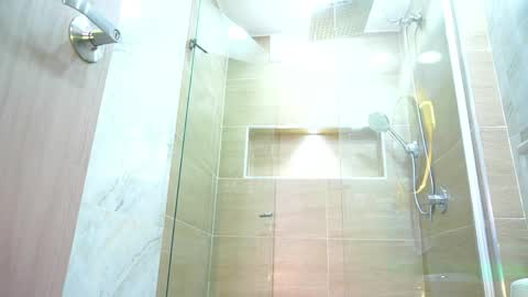 Follow me on instagram and twitter as correaktnees online show from April 12, 8:29 am