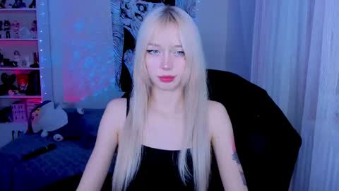 Snapshot of katorysan chatting on October 13, 1:46 pm Katory online show from October 13, 1:46 pm