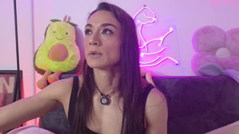 Snapshot of katrin_1 chatting on February 25, 10:20 pm Katrin online show from February 25, 10:20 pm