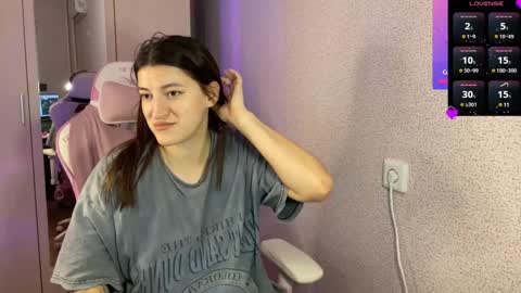 Snapshot of katrin_kristal chatting on February 8, 3:42 pm naked in pvt show 100 tk online show from February 8, 3:42 pm